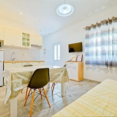 Lejlighed With Parking Spaces Postira, Brac - 22150