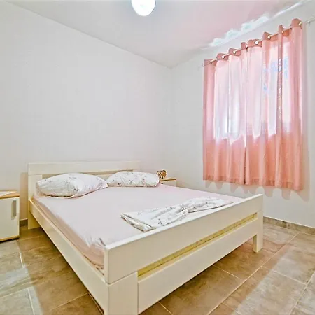 With Parking Spaces Postira, Brac - 22150 Lejlighed *